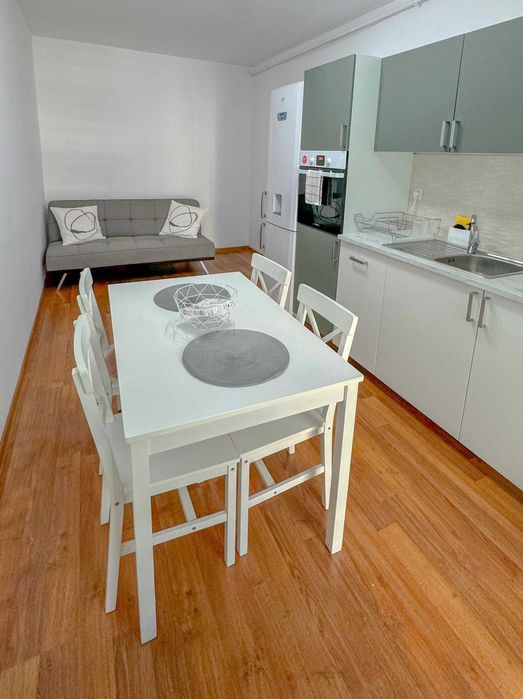 Cazare în regim hotelier – apartament spațios 2 camere, complet utilat