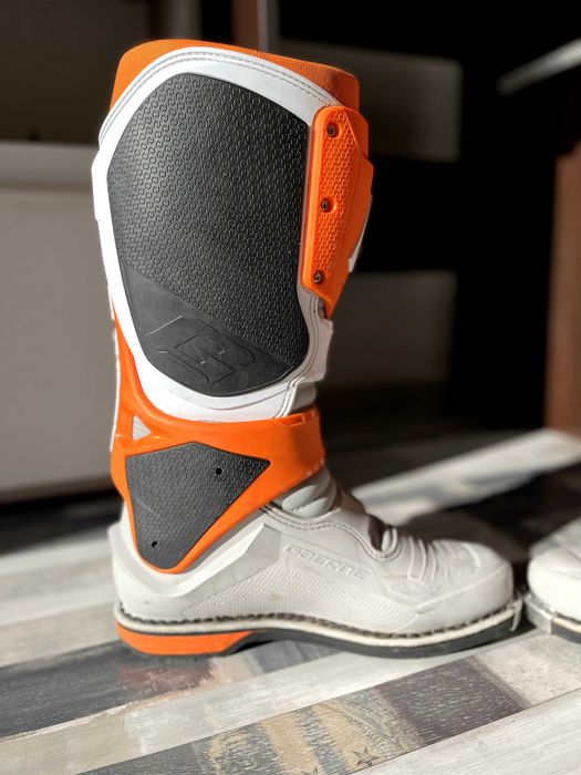 Ботуши Gaerne SG22 за ендуро / мотокрос, 44 номер