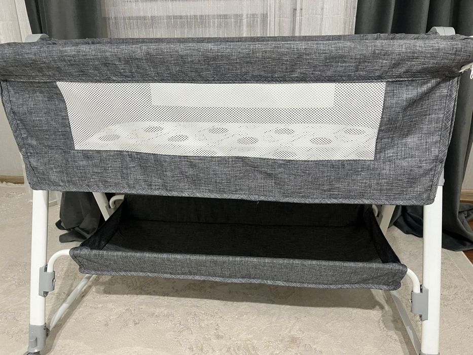 Манеж продаетсяя