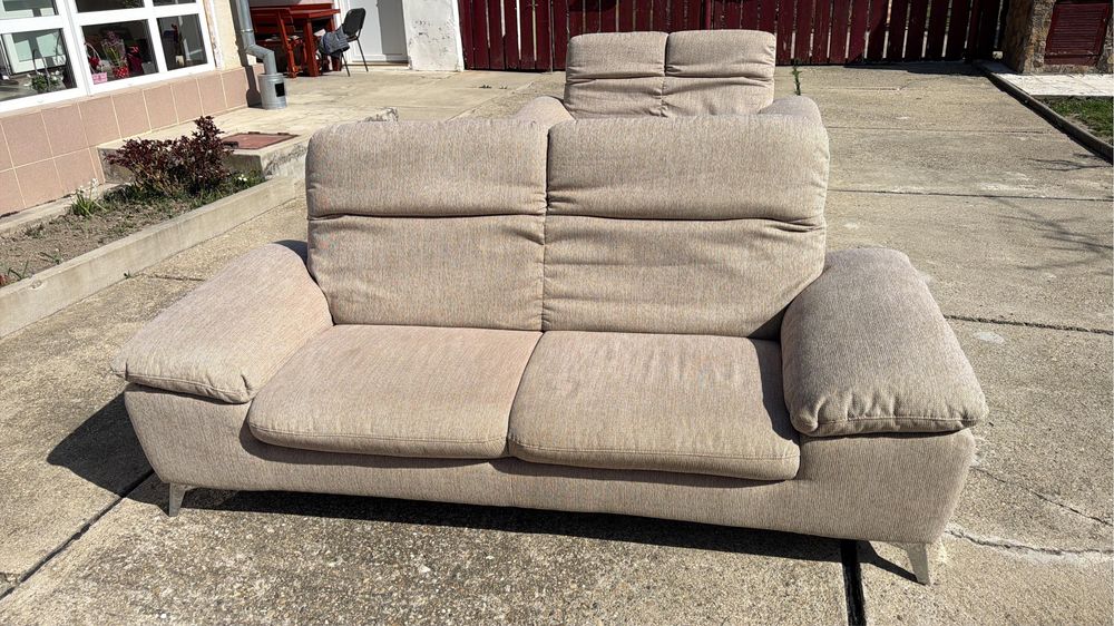 Curatare profesionala canapele si saltele