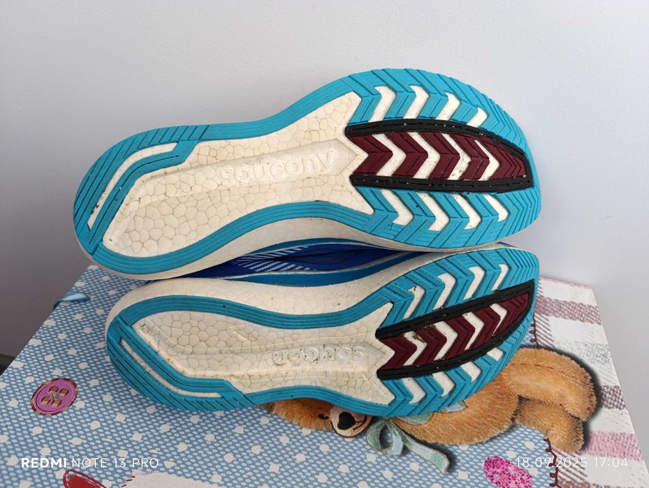 Saucony Endorphin Pro 2 Royal''оригинални маратонки 43 номер