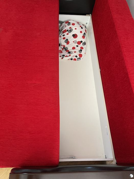 canapea extensibila.