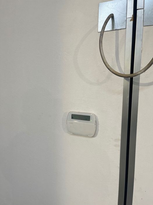 Давам склад 150 квм под наем в Костинброд