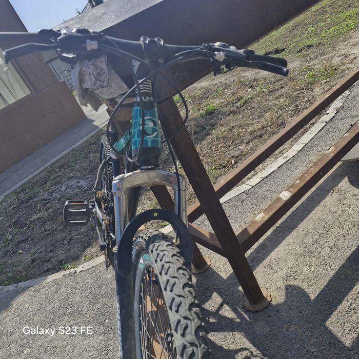 Продаю велосипед срочно !!!