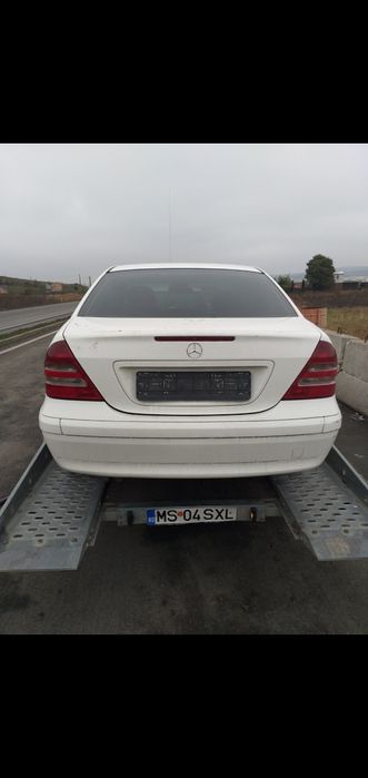 Piese Mercedes C class an 2003 motor 2.2 cdi