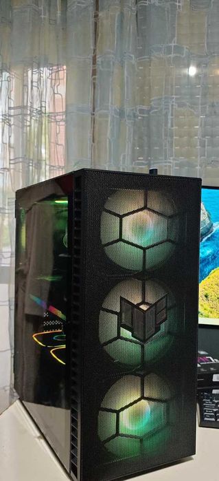 Продавам Добър Геймърски Комютър Ryzen 5 7500F/32GB/1000GB SSD/Asus TUF Gaming RTX 3070/Гаранция