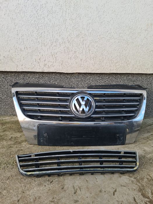 Vând grilaj passat