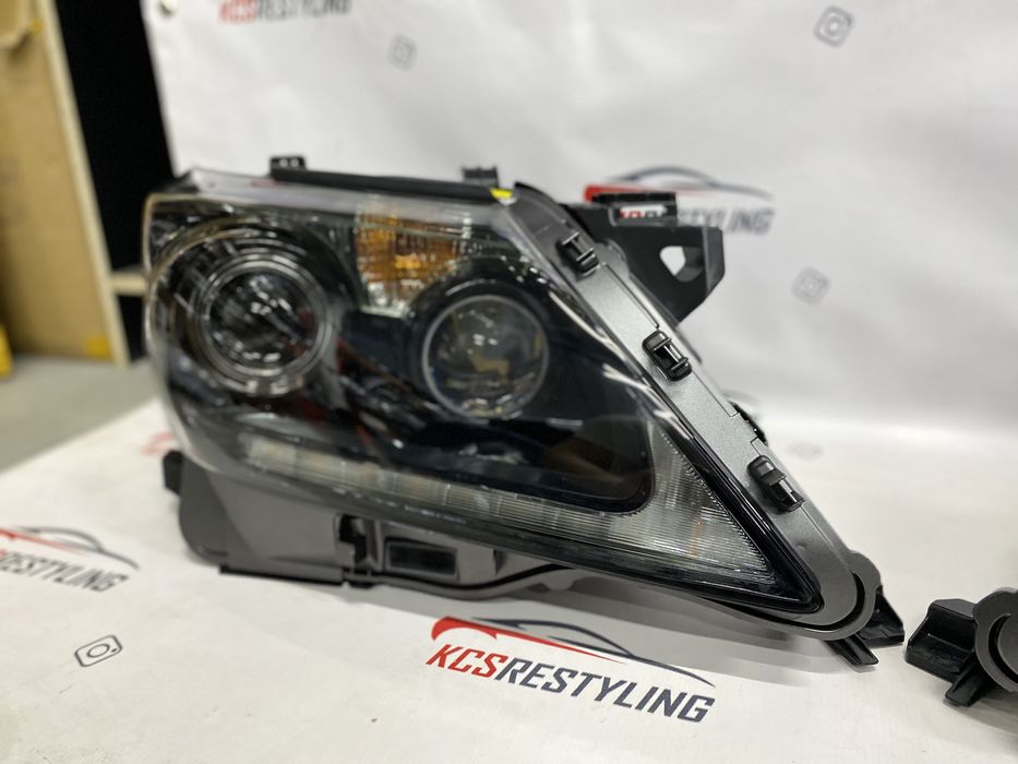 Комплект фара Lexus LX 570