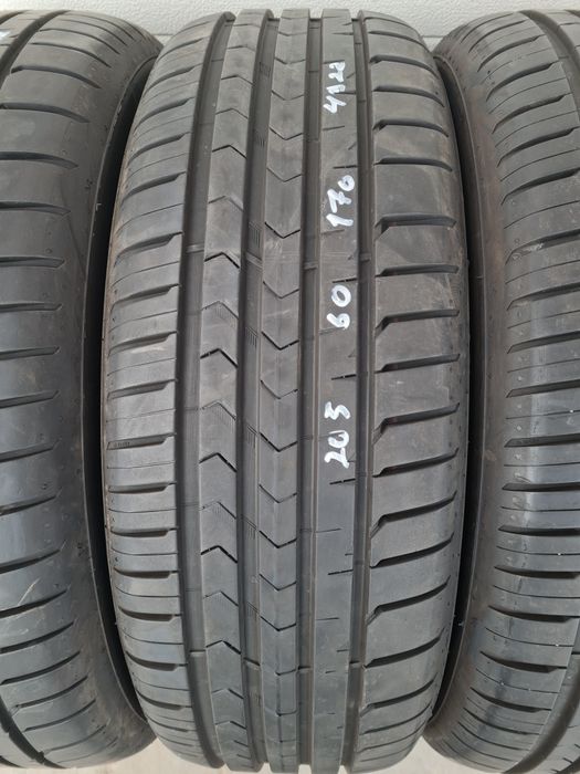 Летни гуми 4 броя VREDESTEIN Ultrac 205 60 R17 дот 4922