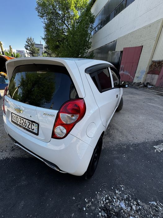 SPARK 1.25  1 evro сотилади (срочно)