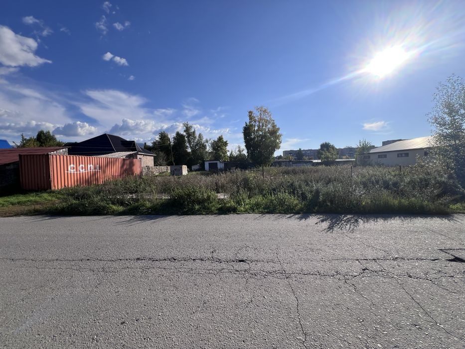Продаётся ровный земельный участок 15 соток под ИЖС в городе