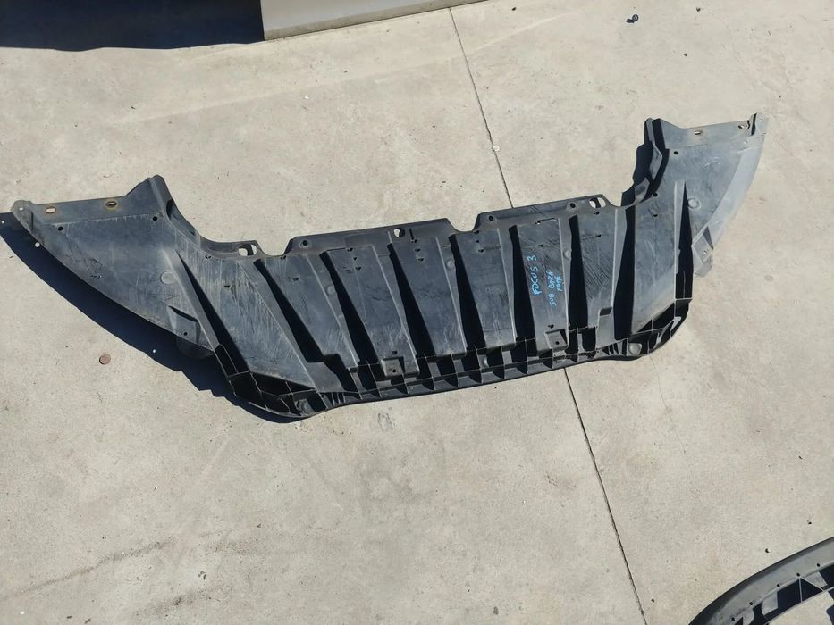 scut aparatoare bara fata ford focus 3 2013 bm51-a8b384-a