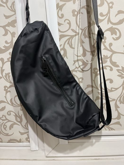 Сумка-банан (унисекс) материал плащевка. Размер 34*17*9,5 см.