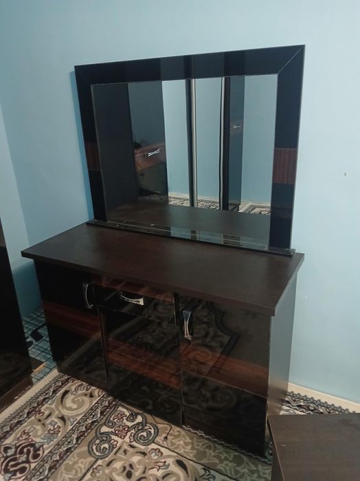 Mebel jihozlari.