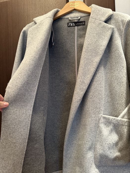 Верхняя одежда пальто