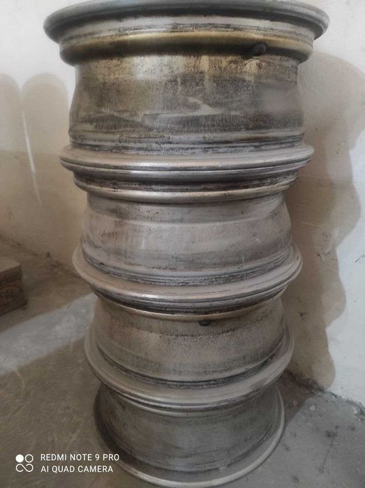 зимние шины с дисками 195\60\R15