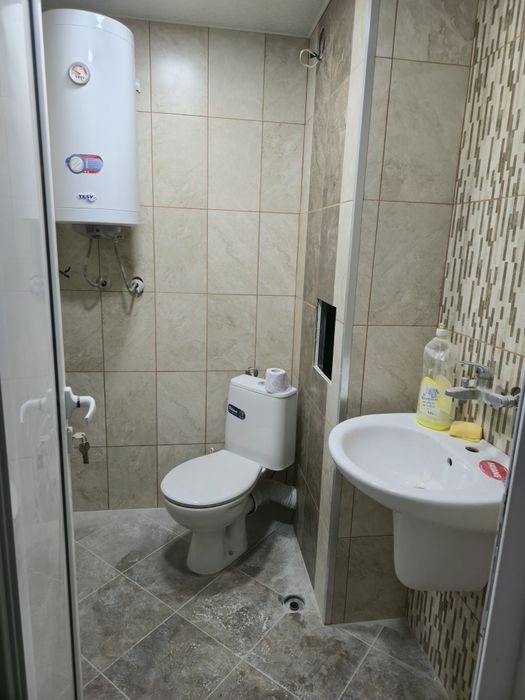 Продава се Тристаен апартамент в Стара Загора, Метро - 62 кв.м за 593 €/кв.м - Снимка #2