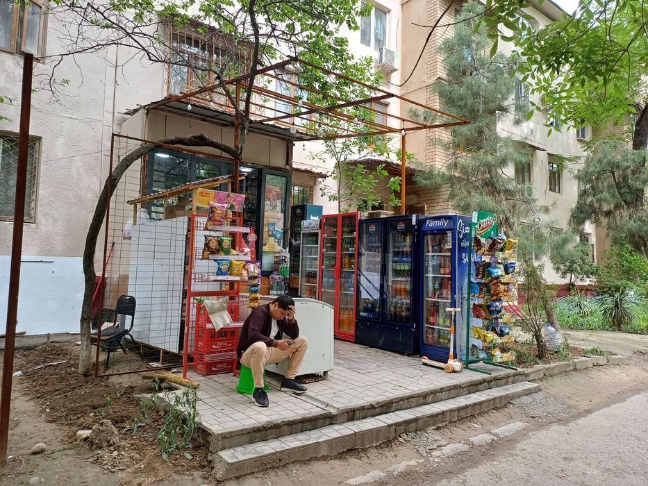 Srochno kadastiri bor Oziq Ovqat dokoni sotiladi !!!