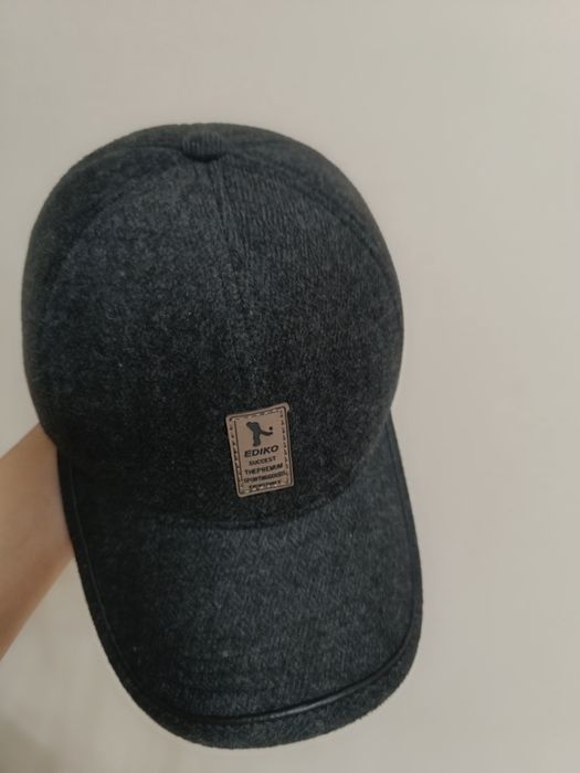 Мужская теплая кепка