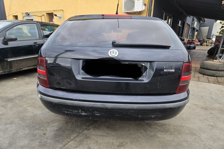 Oglinda stanga Skoda Fabia 2000 1.4 MT (101 hp)