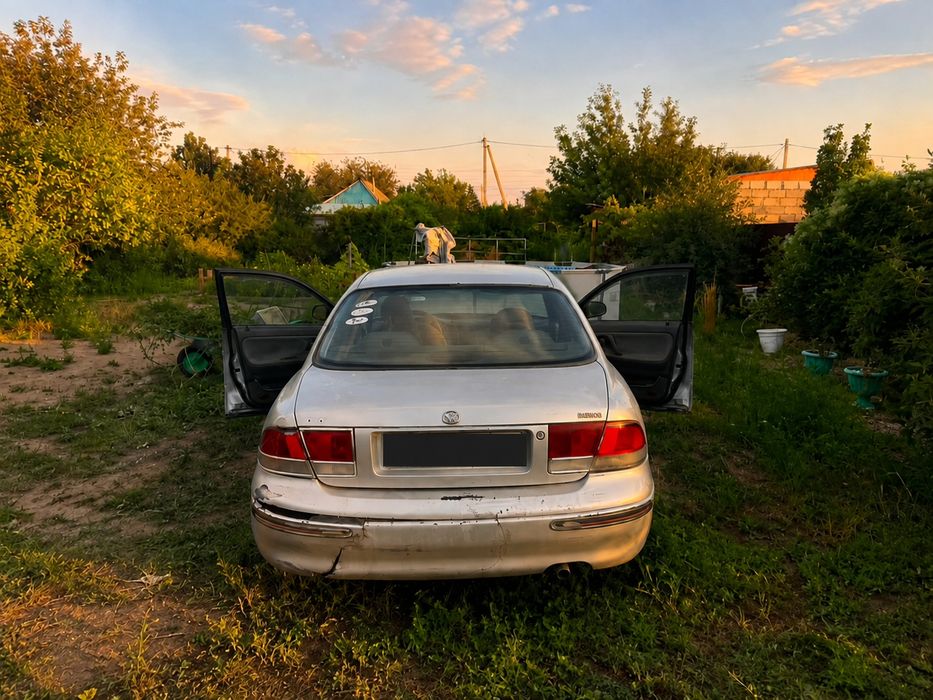 Продам Мазду Кронос