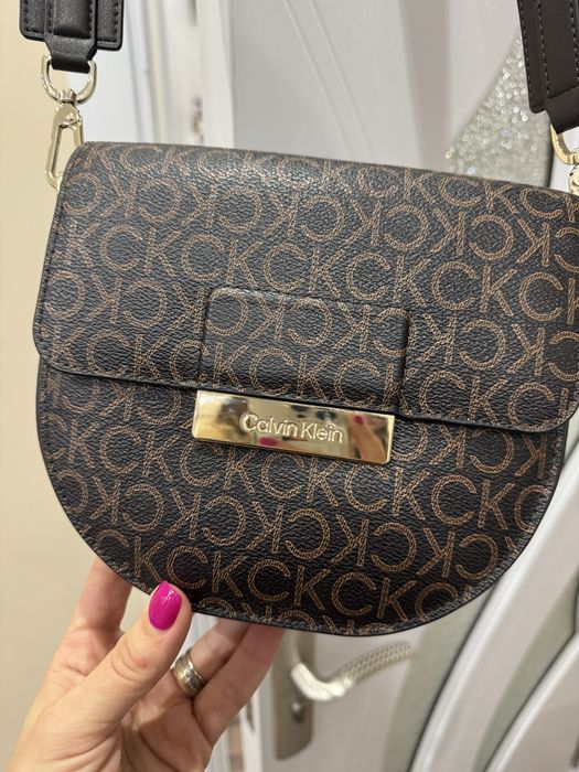 Дамска чанта Calvin Klein