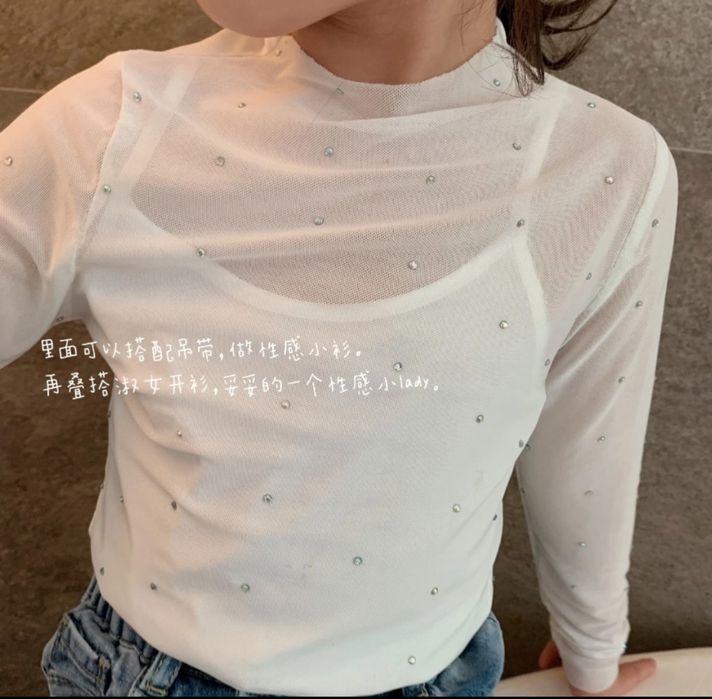 Продам новые платье двоики