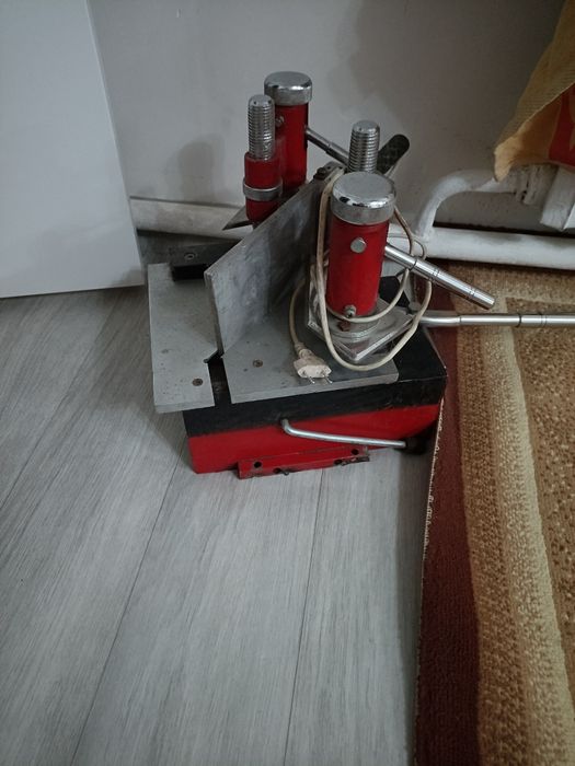 Утюг пластиковые