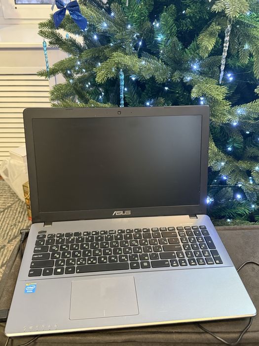 Продаю ноутбук Asus на запчасти