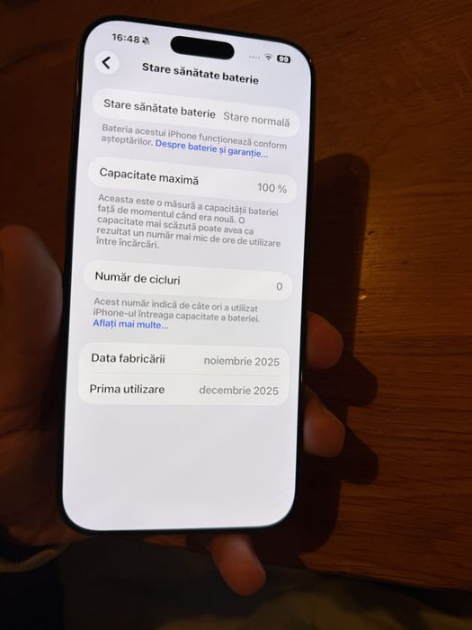 Vand Iphone 17 pro max Blue