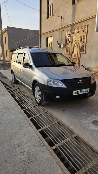 Лада Ларгус 2013