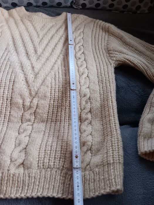 Мъжки вълнен пуловер