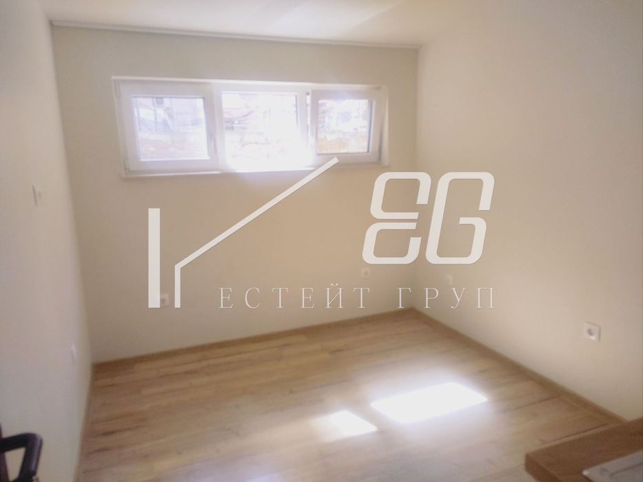 Дава се под наем Офис в Варна, Колхозен пазар - 49 кв.м за 382.5 € - Снимка #9