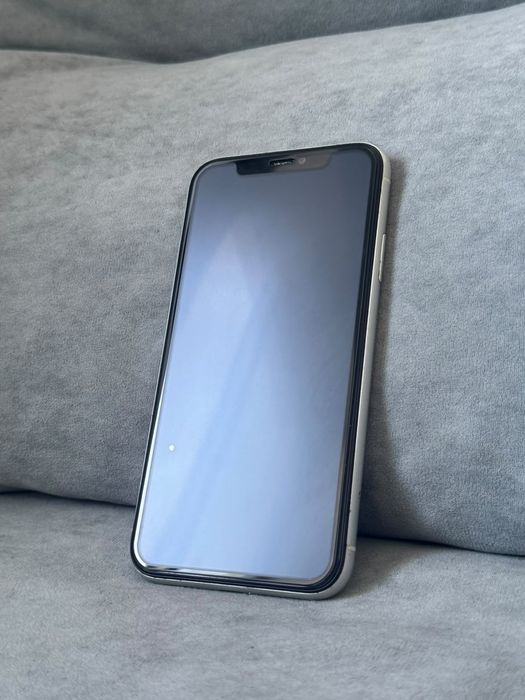 Iphone 11 белым цветом