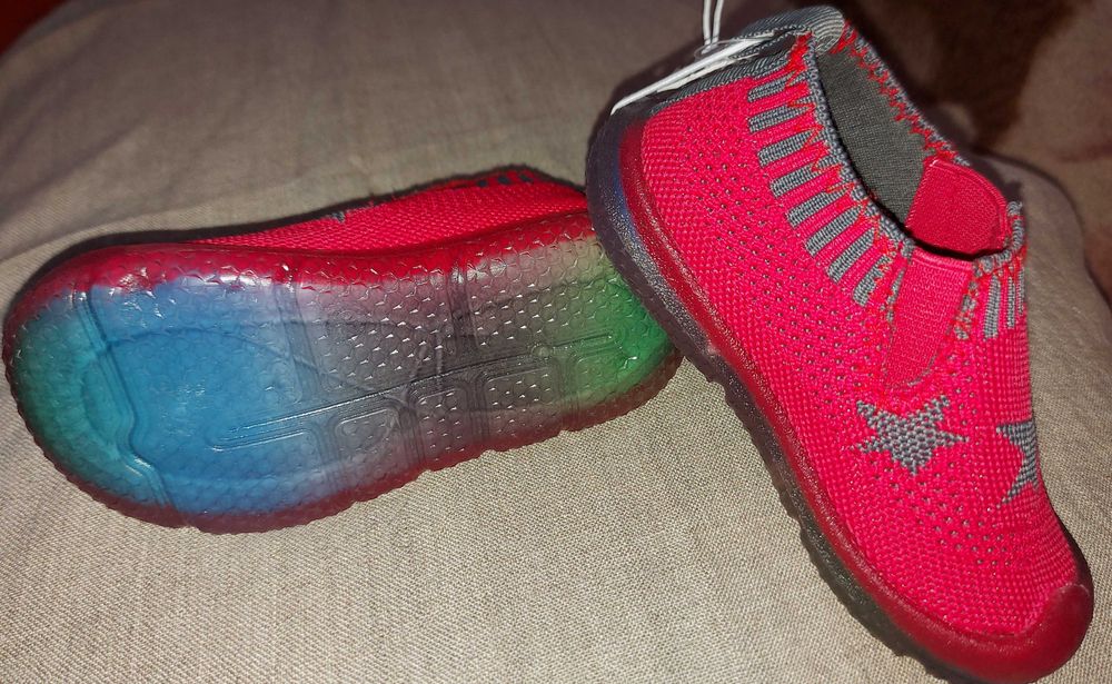 Обувь на мальчика  25 р