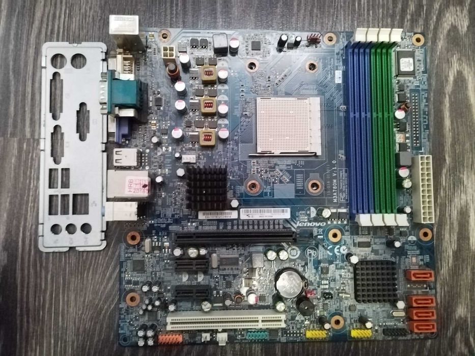 Componente / periferice / accesorii PC | Gaming, Multimedia & Office