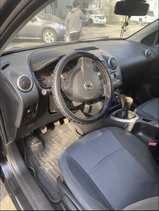 Продам Ниссан кашкай 2013