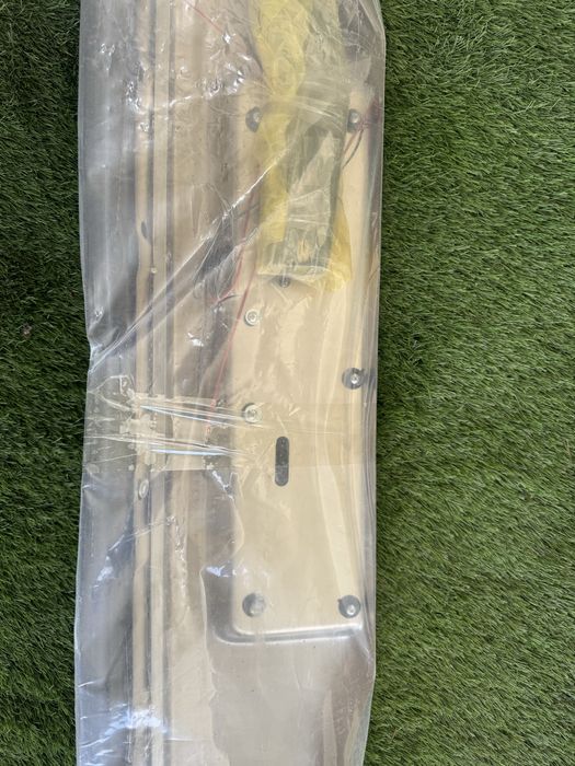 Задний бампер Toyota Hilux