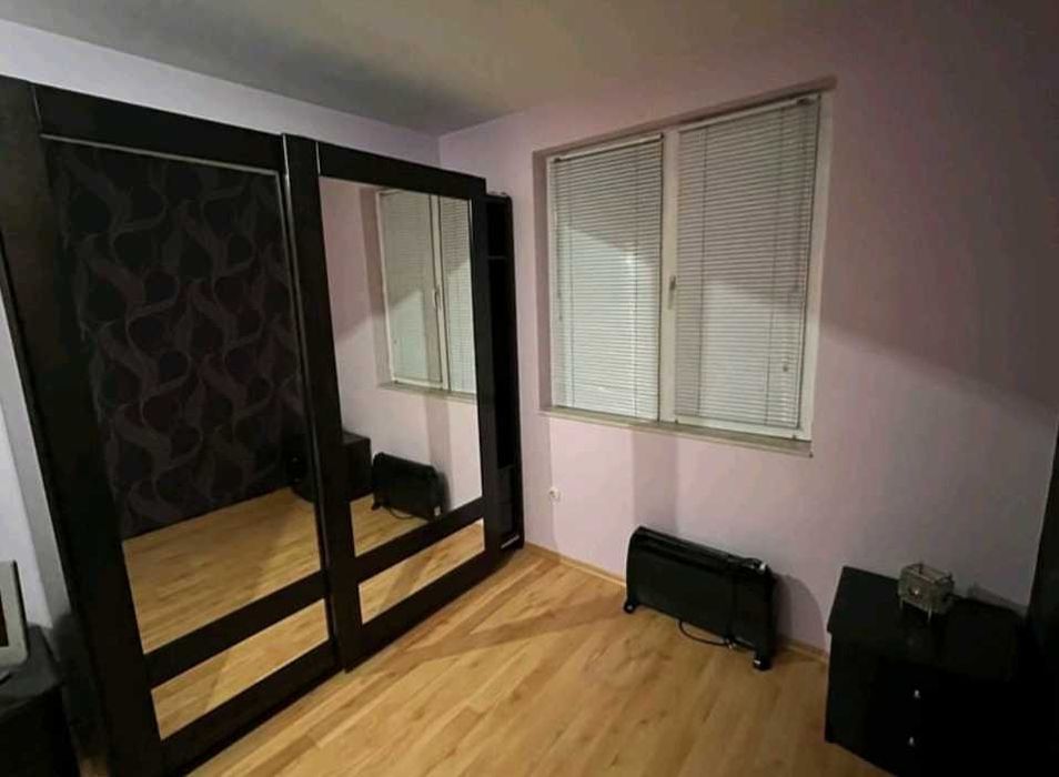 Дава се под наем Двустаен апартамент в Пловдив, Въстанически - 80 кв.м за 400 € - Снимка #3