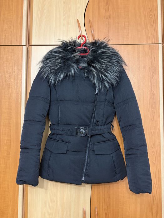 Geacă Guess originală