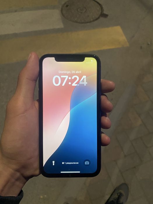 Айфон 11 черный цвет