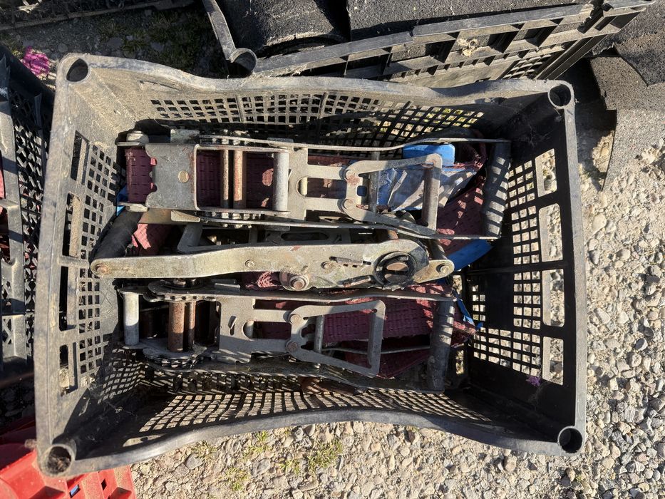 Set accesorii pt camion - chingi clichet preșuri antiderapante coltare