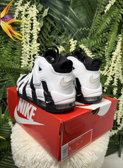 Nike Air More Uptempo Black White