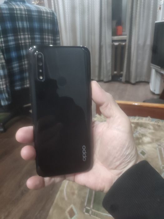 Обменяю OPPO a31