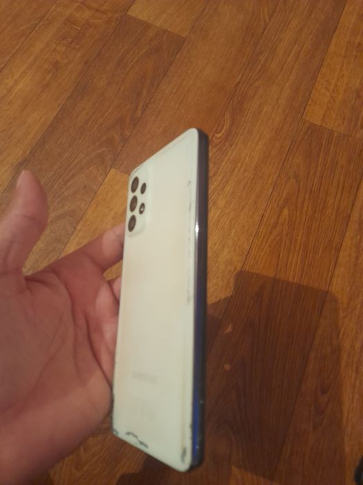 Самсунг а 52 отличный срочно