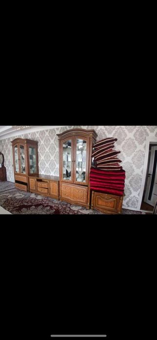 Mebel spalni i stenka shkaf