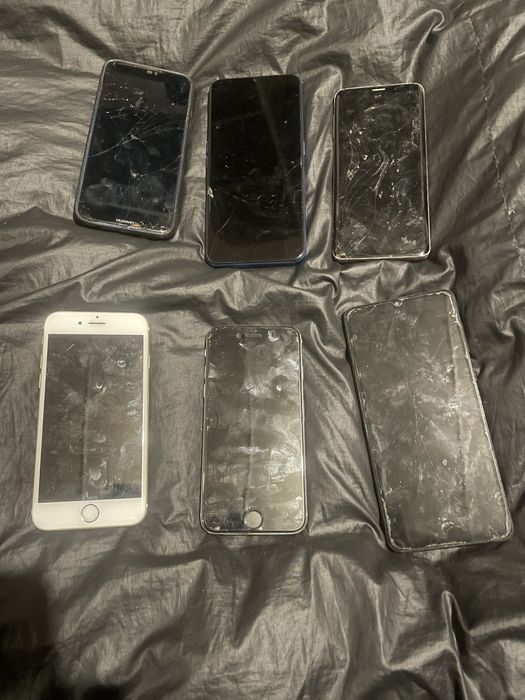 Продам телефоны