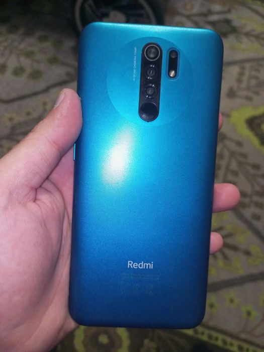 Продается телефон Redmi 9