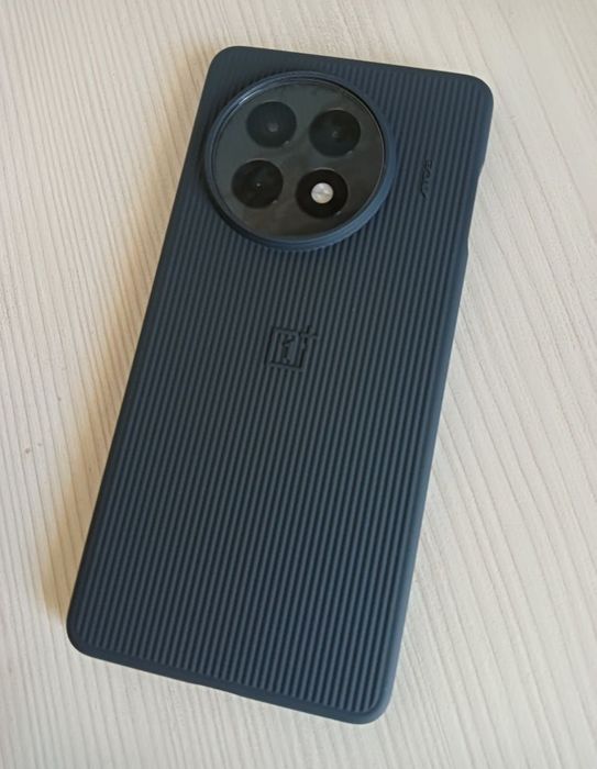 Продам OnePlus 13R 512 GB