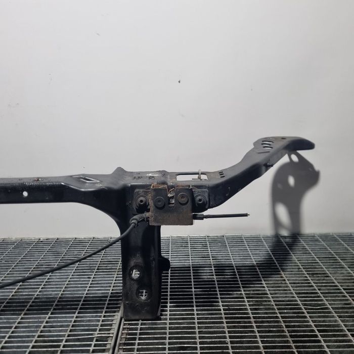 Trager Jaguar F - Pace 2.0 D 2015 - 2020 1999CC Manuala (1374) Diesel